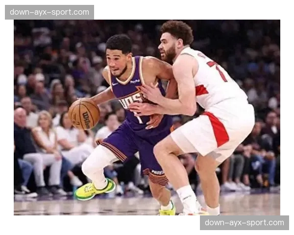 太阳官媒晒纳什现身观众席,观看太阳对阵猛龙比赛 太阳官媒晒纳什现身观众席,观看太阳对阵猛龙比赛