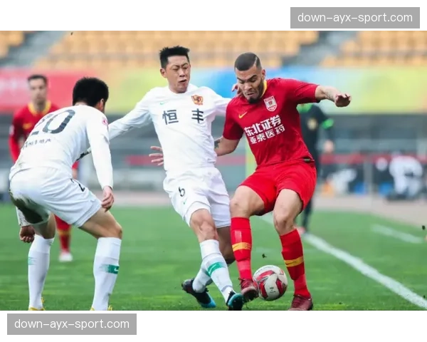 扩军球队节奏与火焰季前赛首秀表现数据统计